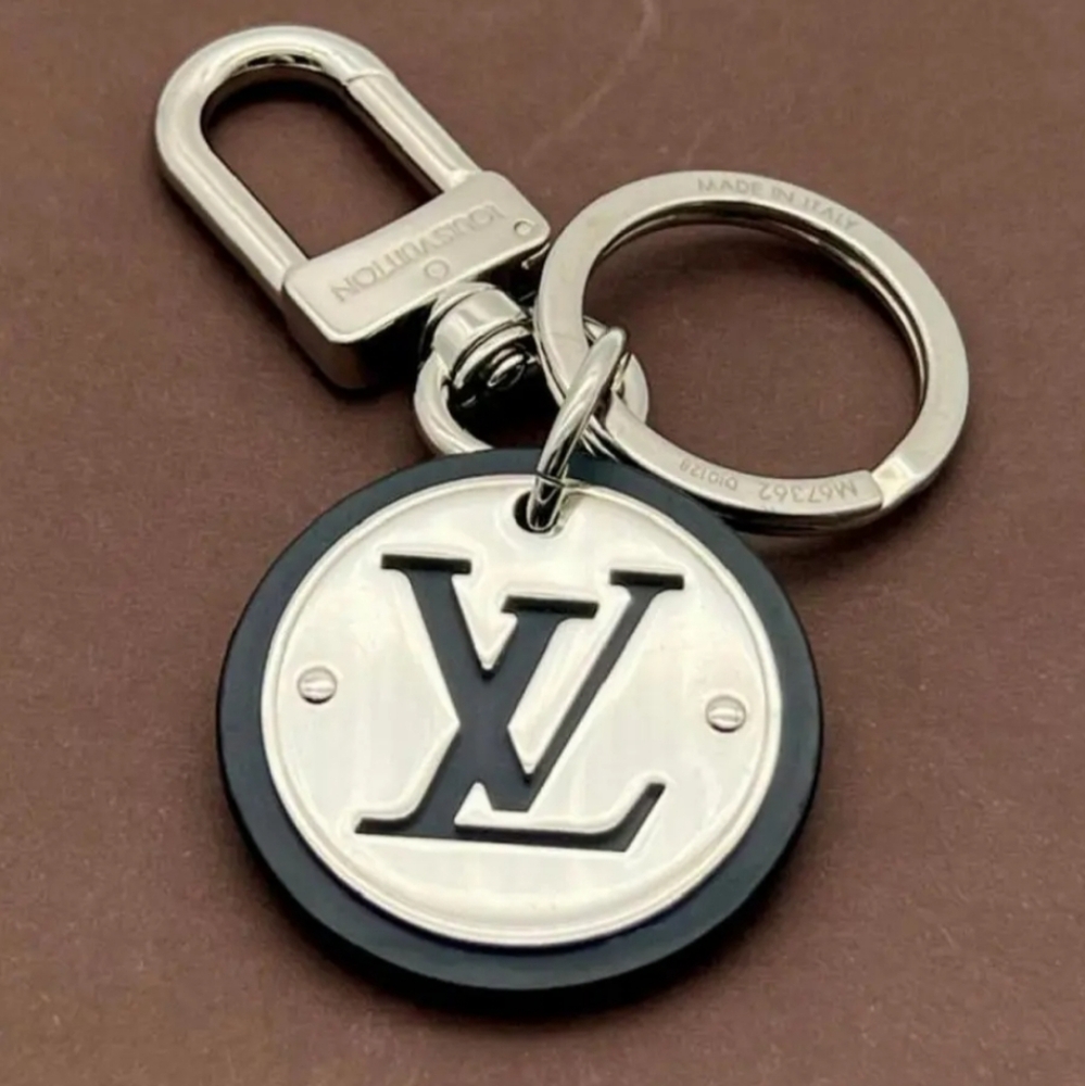 Louis Vuitton Bag Charm/Never Worn - Picture 4 of 4